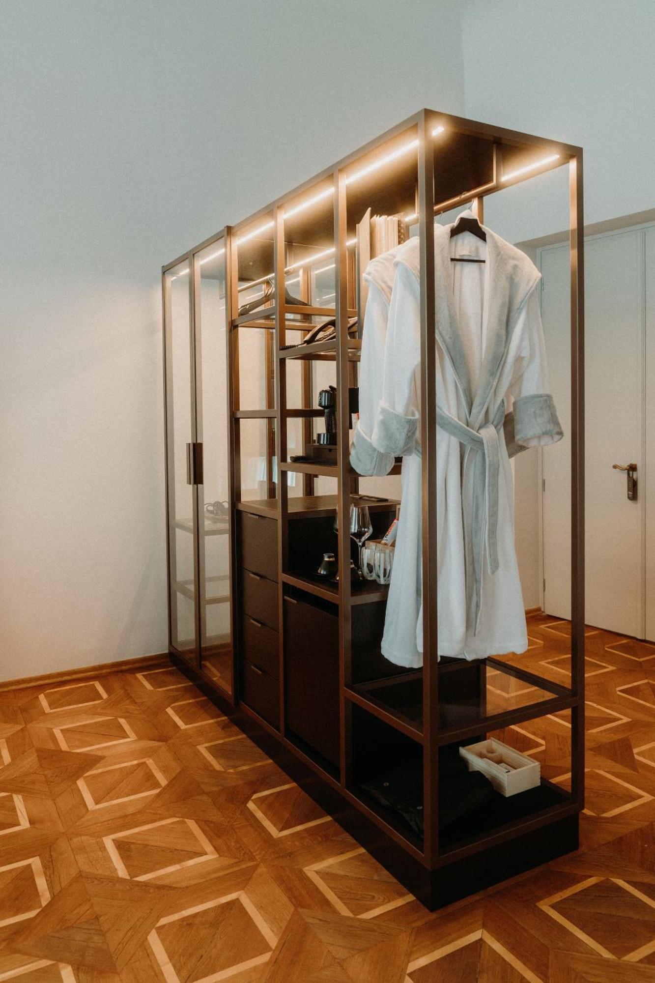 Meta Suites Historic City Living Bolzano Exterior photo